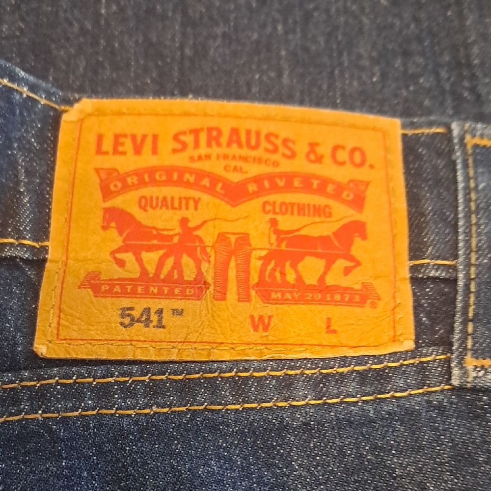 Levi's 541 Men's Dark Blue Relaxed Jeans